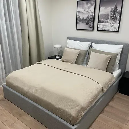 Kellov Dom Apartment *